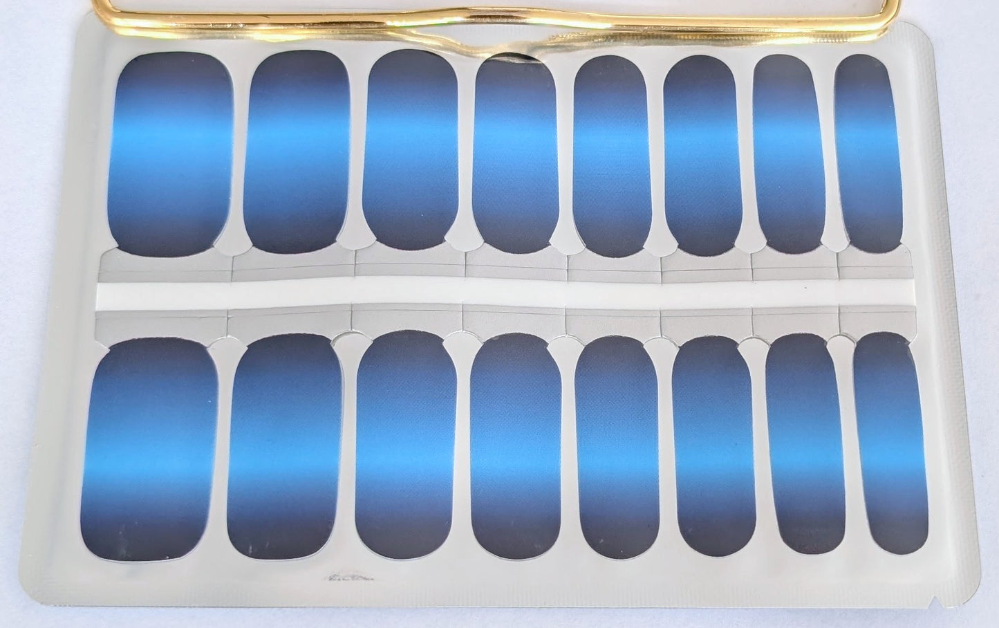 Bleu, Sans Compromis