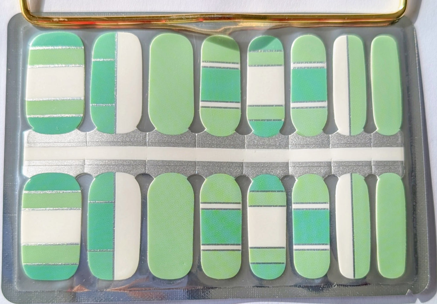Mint Lines
