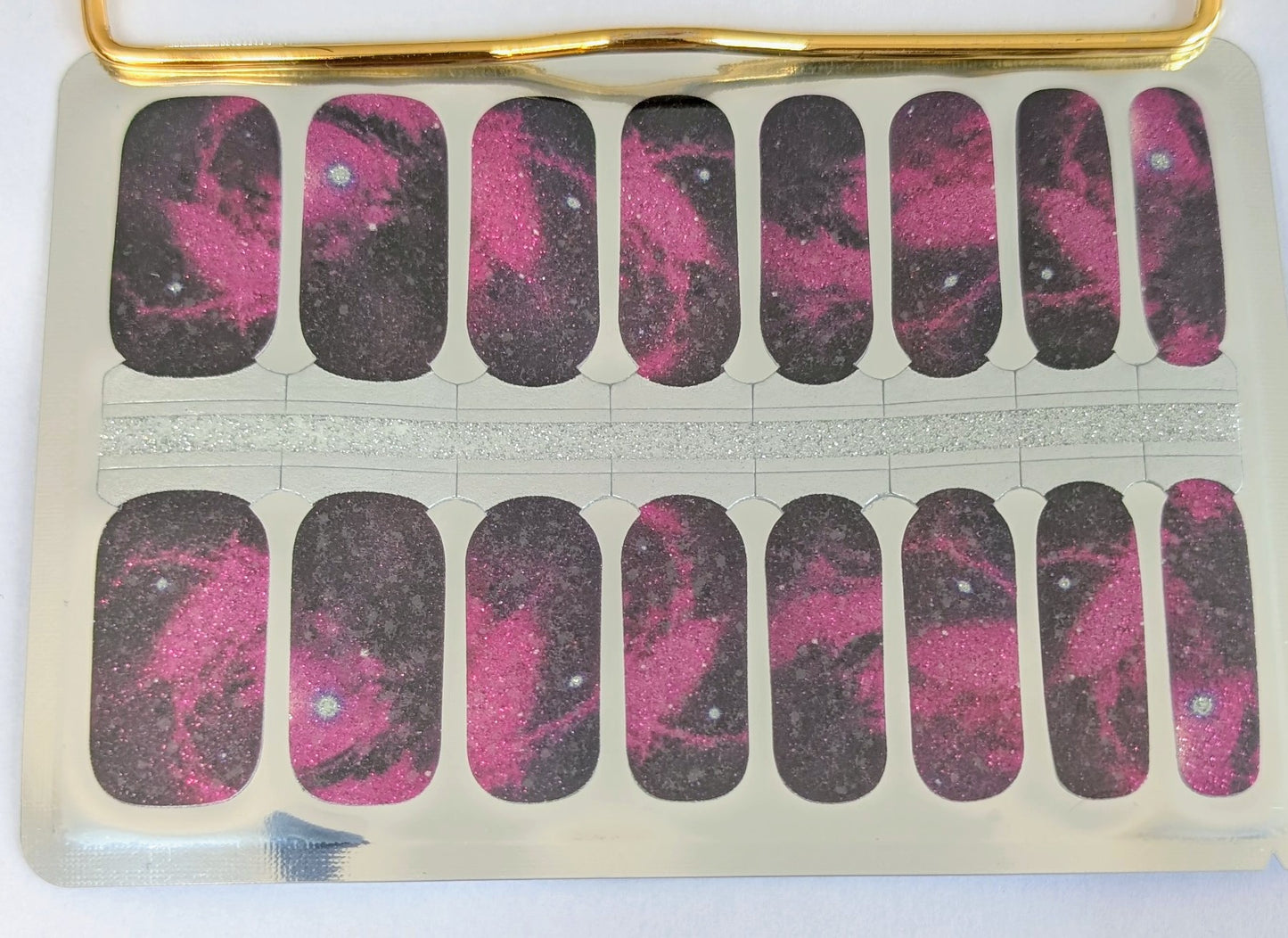 Too Glam for Gravity